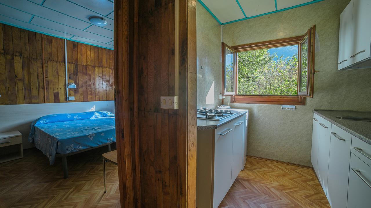Val Maria-Pur Bungalow Al Lago מראה חיצוני תמונה